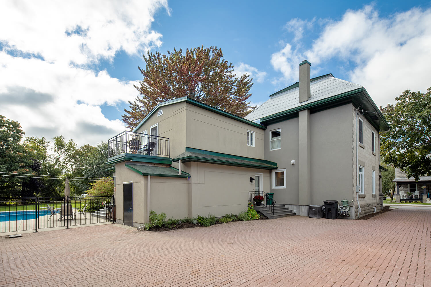 Add Heating and Air Conditioning System Service to your Fall To-Do List